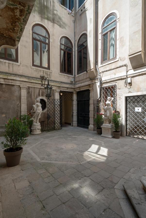 Venice Palace Tintoretto By Wonderful Italy Eksteriør bilde